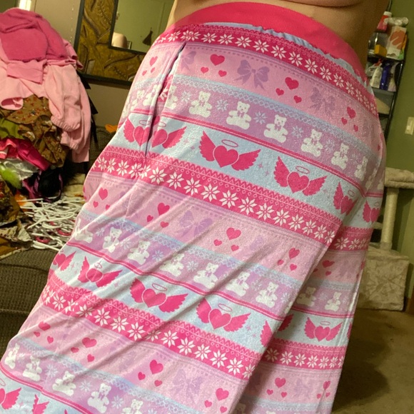 Sugar thrillz pink winter velour pants - Picture 3 of 3